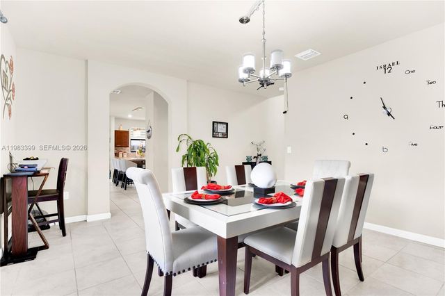 11827 SW 242nd Ter, Homestead, FL 33032