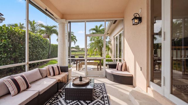 2443 Muir Circle, Wellington, FL 33414