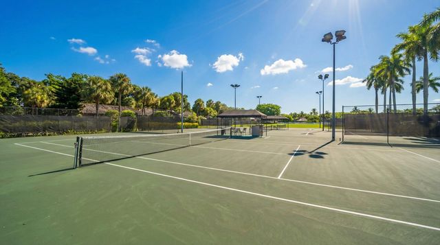 2443 Muir Circle, Wellington, FL 33414