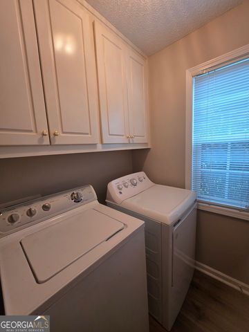 120 Cloverwood Drive, Fayetteville, GA 30215