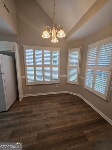 120 Cloverwood Drive, Fayetteville, GA 30215