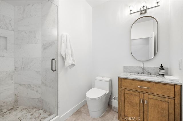 22915 Raintree Lane, Saugus, CA 91390