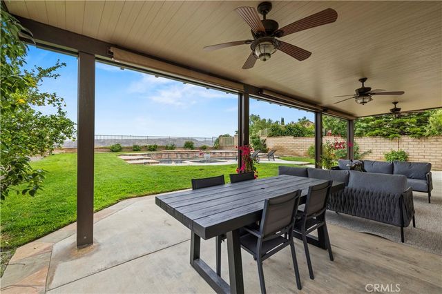 22915 Raintree Lane, Saugus, CA 91390