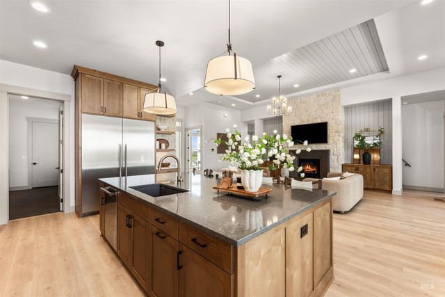 7564 W Flathead Lakes St. Tahoma B - QMI, Eagle, ID 83616