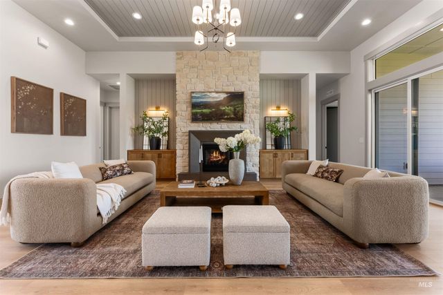 7564 W Flathead Lakes St. Tahoma B - QMI, Eagle, ID 83616