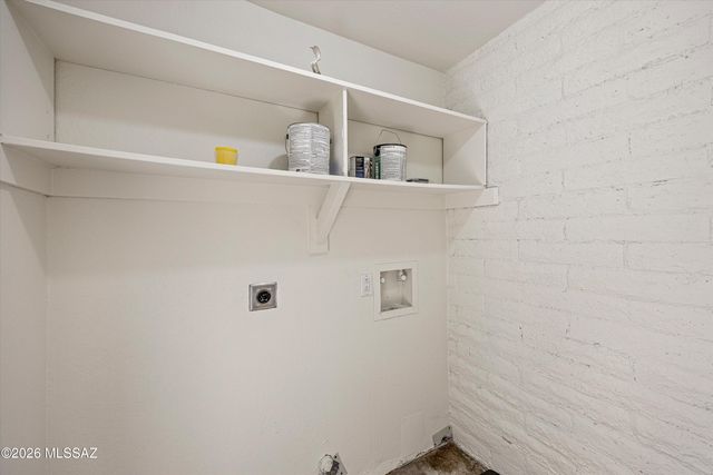 4302 E Fort Lowell Road, Tucson, AZ 85712