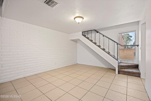 4302 E Fort Lowell Road, Tucson, AZ 85712