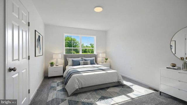 40 GLENN VW, Carlisle, PA 17013