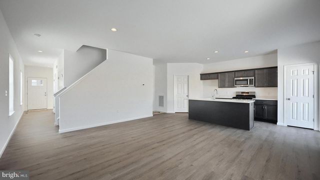 40 GLENN VW, Carlisle, PA 17013