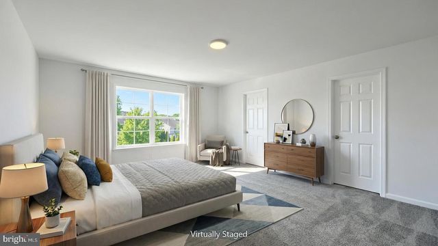 40 GLENN VW, Carlisle, PA 17013