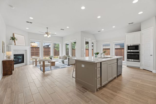 1804 Swayback Lane, Mansfield, TX 76063
