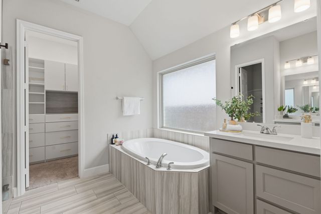 1804 Swayback Lane, Mansfield, TX 76063