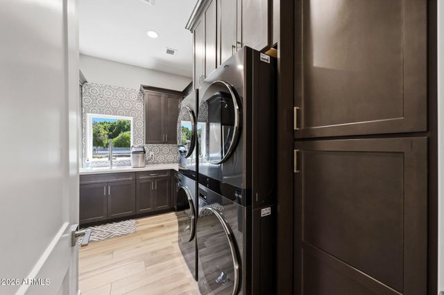 4040 E MCLELLAN Road 16, Mesa, AZ 85205