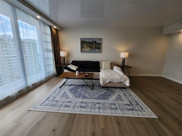 1720 Harrison Street 16b, Hollywood, FL 33020