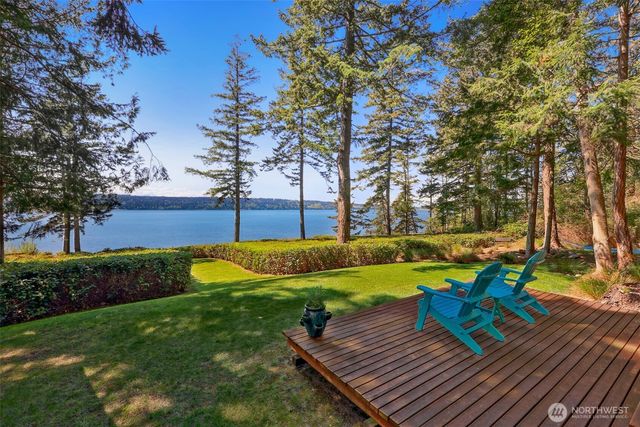 3392 Harbor View Drive, Langley, WA 98260