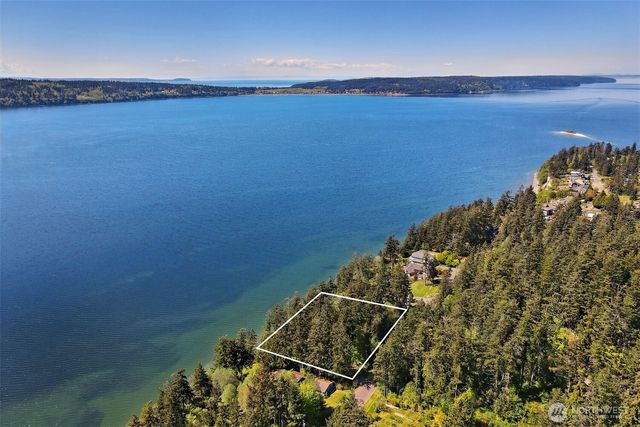 3392 Harbor View Drive, Langley, WA 98260
