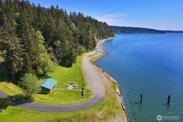 3392 Harbor View Drive, Langley, WA 98260
