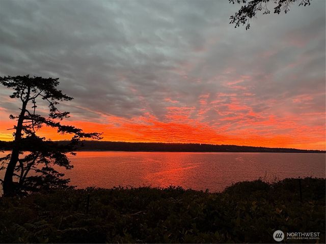 3392 Harbor View Drive, Langley, WA 98260