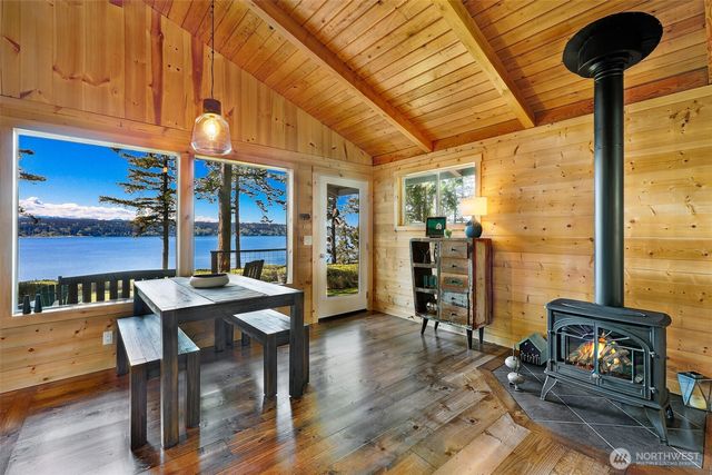 3392 Harbor View Drive, Langley, WA 98260