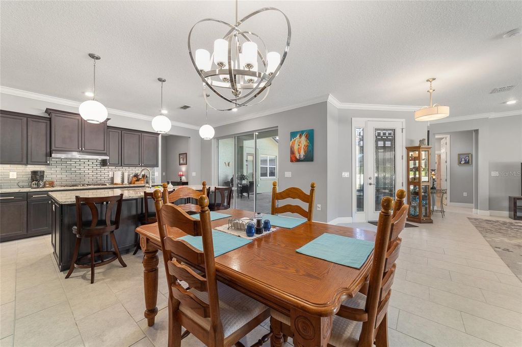 Image 22 of property listing at 8780 SW 93RD CIRCLE, Ocala, FL 34481