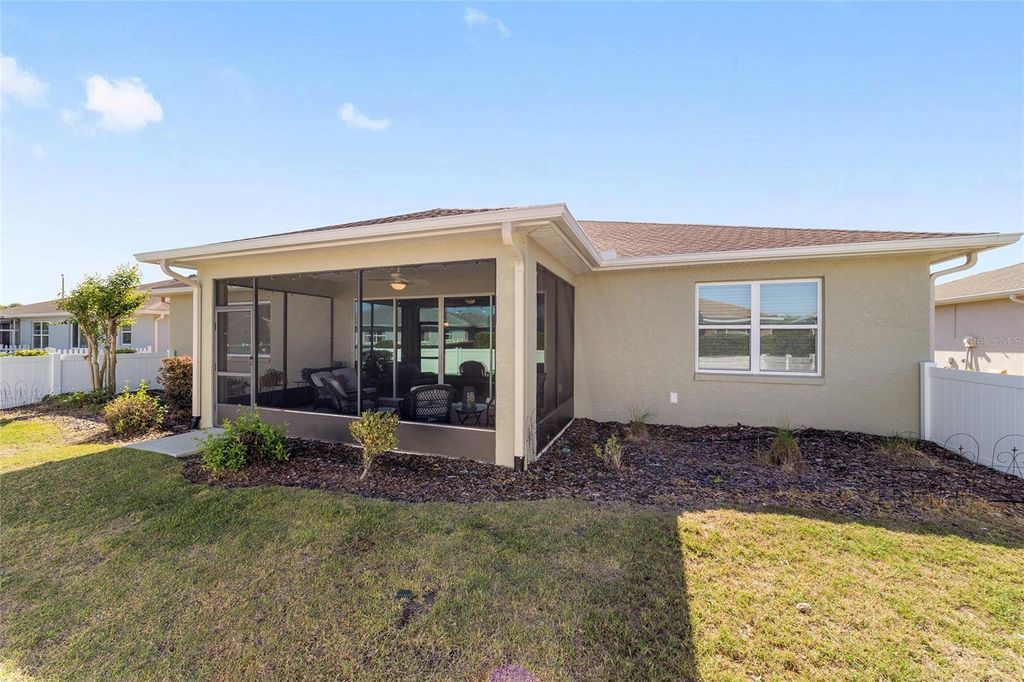 Image 44 of property listing at 8780 SW 93RD CIRCLE, Ocala, FL 34481