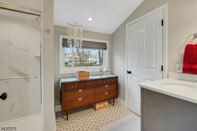 116 Essex Ave, Boonton Town, NJ 07005