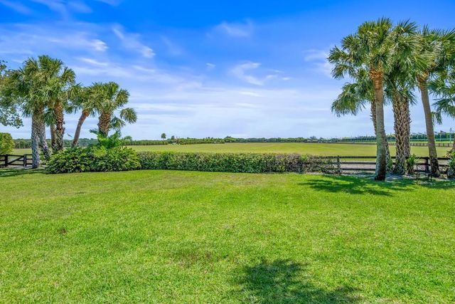 3950 Fieldview Way, Wellington, FL 33414