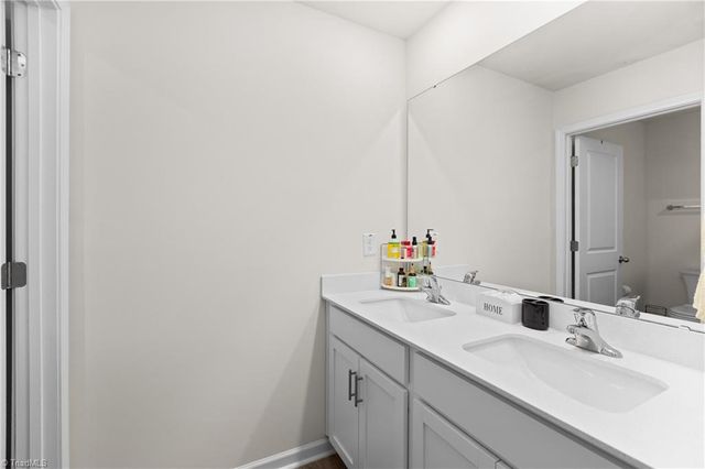 164 Ashfield Lane, Lexington, NC 27292