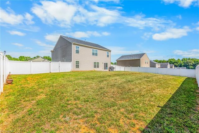 164 Ashfield Lane, Lexington, NC 27292