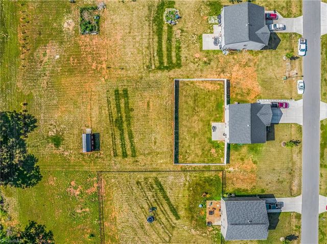 164 Ashfield Lane, Lexington, NC 27292
