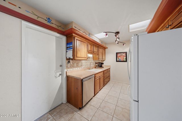 9970 W ROYAL OAK Road Q, Sun City, AZ 85351