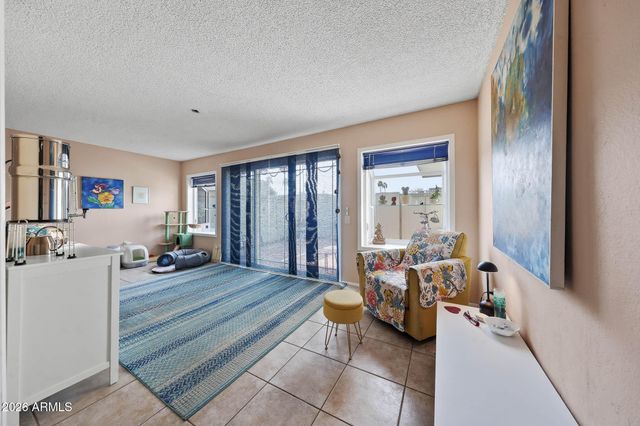 9970 W ROYAL OAK Road Q, Sun City, AZ 85351