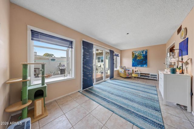 9970 W ROYAL OAK Road Q, Sun City, AZ 85351