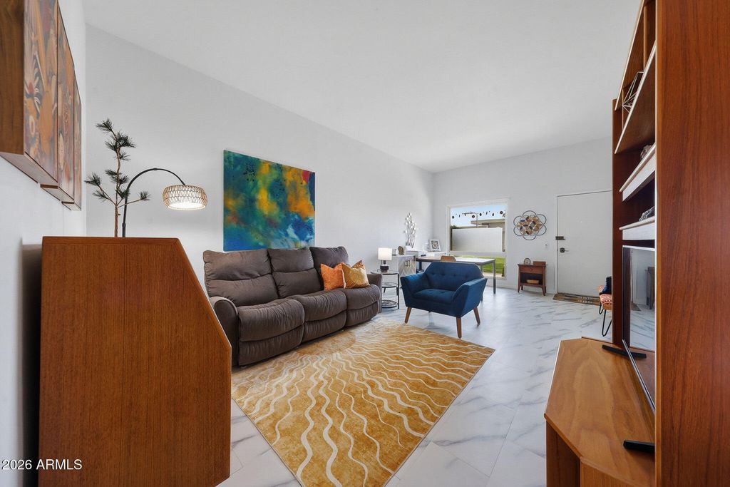 9970 W ROYAL OAK Road Q, Sun City, AZ 85351