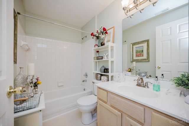 7636 Shawnee Lane, West Chester, OH 45069