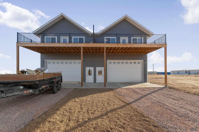 27894 TIKI TRL, Hot Springs, SD 57747
