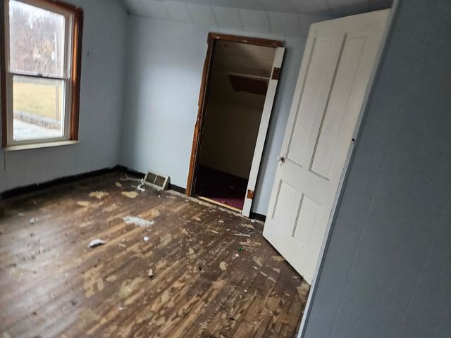 727 W 11th Street, Davenport, IA 52804