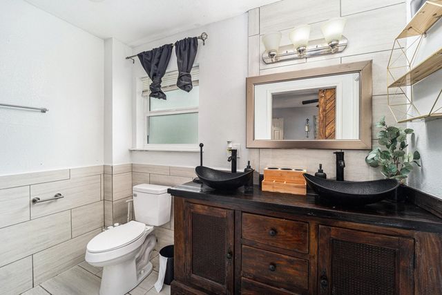 12215 Hillcroft Street, Houston, TX 77035