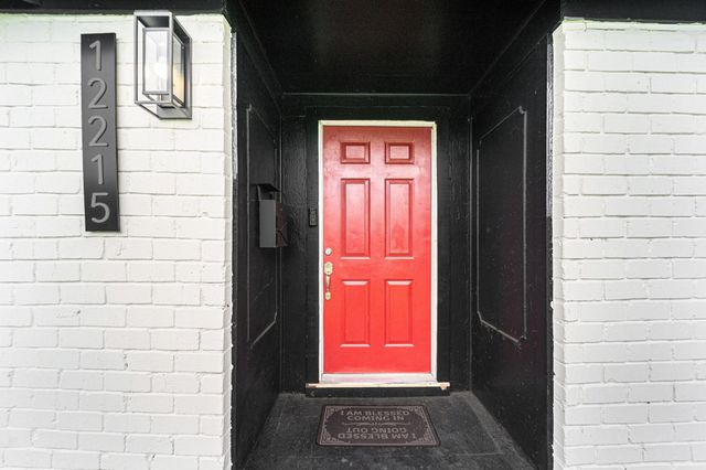 12215 Hillcroft Street, Houston, TX 77035