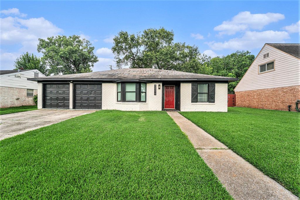 12215 Hillcroft Street, Houston, TX 77035