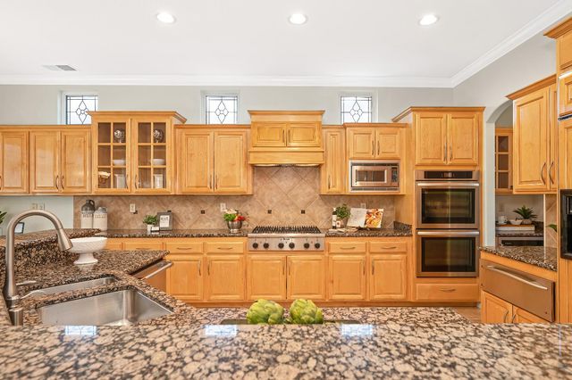 6233 Camellia Cir, Rocklin, CA 95765