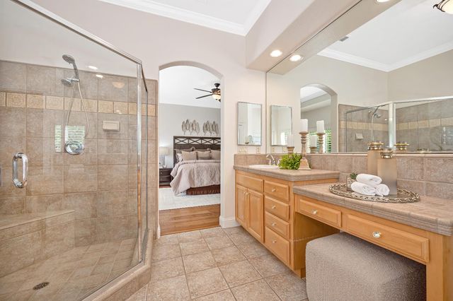 6233 Camellia Cir, Rocklin, CA 95765