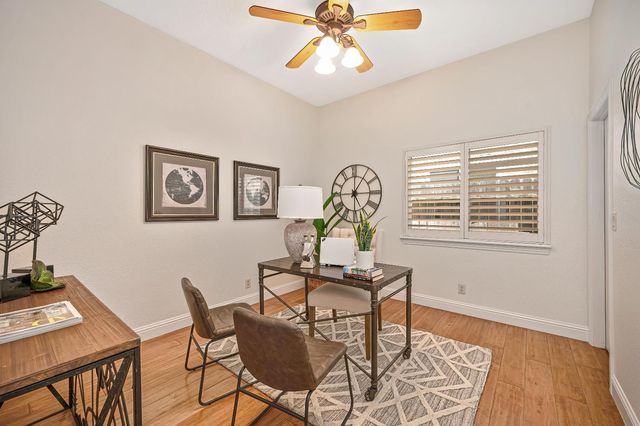 6233 Camellia Cir, Rocklin, CA 95765