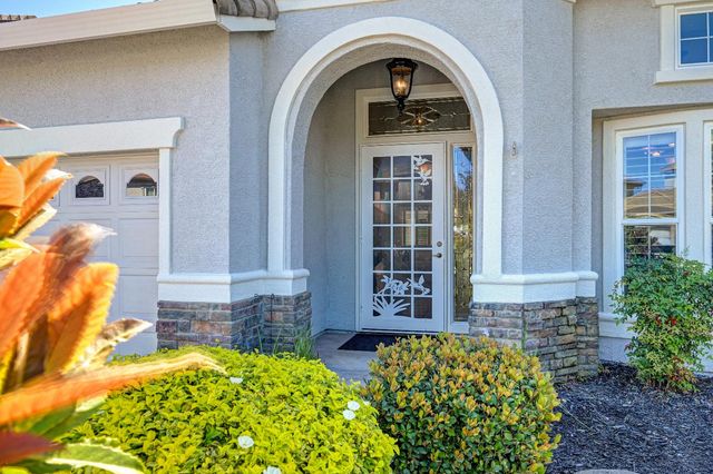 6233 Camellia Cir, Rocklin, CA 95765