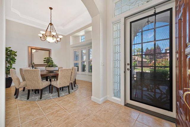 6233 Camellia Cir, Rocklin, CA 95765