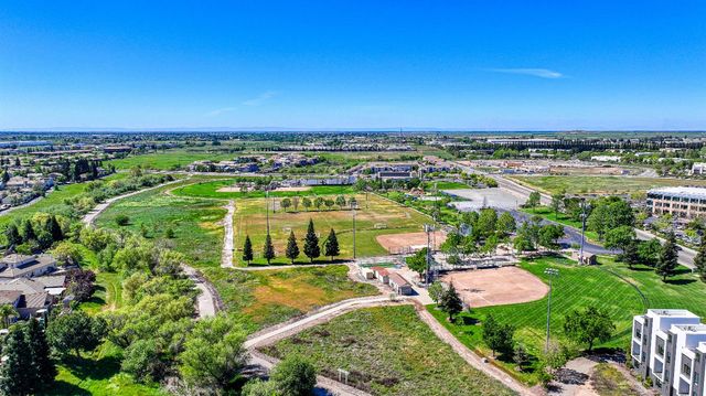 6233 Camellia Cir, Rocklin, CA 95765