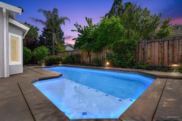 6233 Camellia Cir, Rocklin, CA 95765