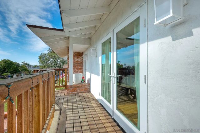 1166 Agate St, San Diego, CA 92109