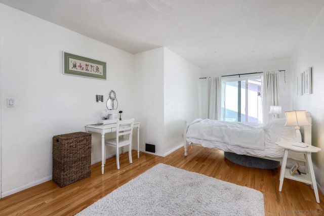 1166 Agate St, San Diego, CA 92109