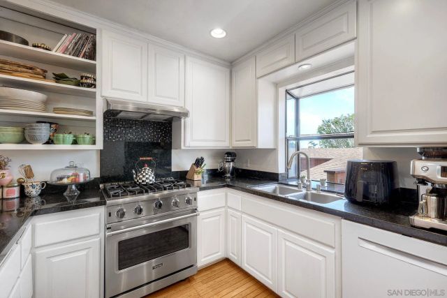 1166 Agate St, San Diego, CA 92109